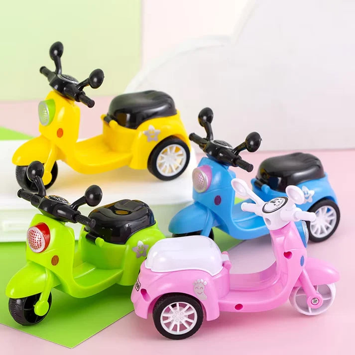 3Pcs Pull Back Mini Scooters – Fun Racing Toys for Kids